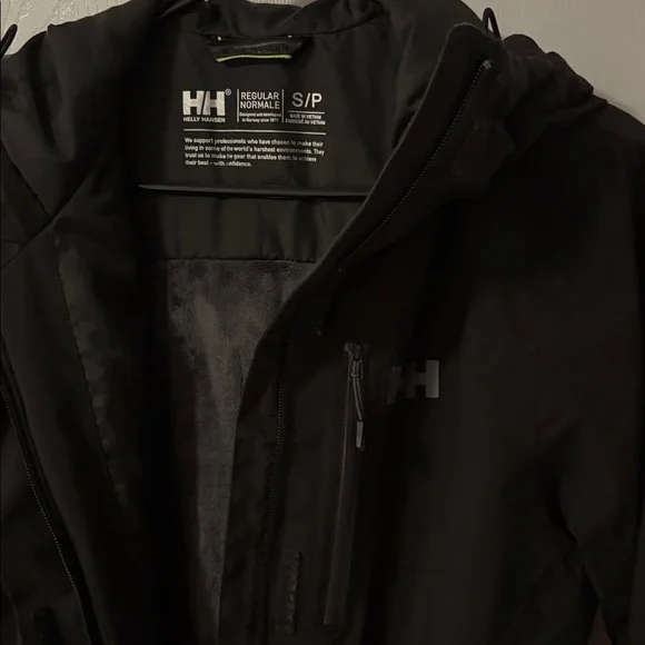 Helly Hansen Black Snowplay Ski Jacket - Picture 3 of 14